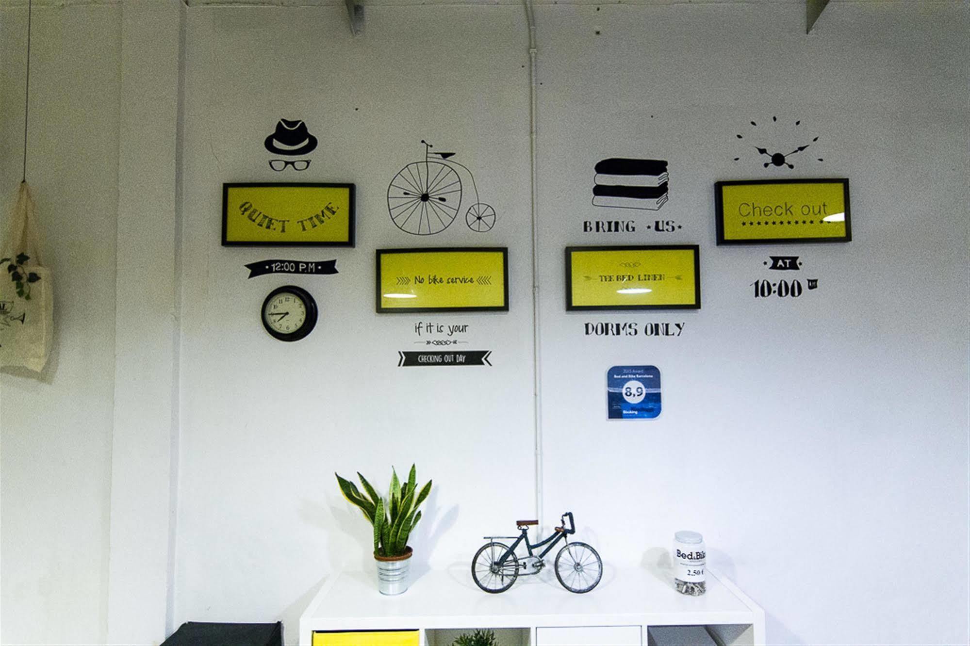 Bed & Bike Barcelona Pansiyon Dış mekan fotoğraf